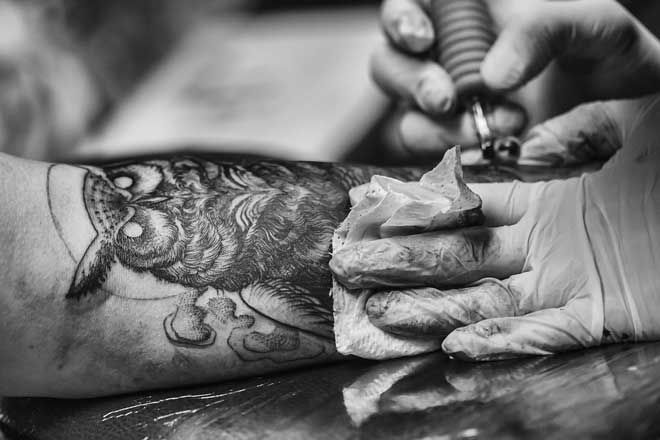 como abrir um estúdio de tatuagem sebrae? quanto custa montar um estúdio de tatuagem?