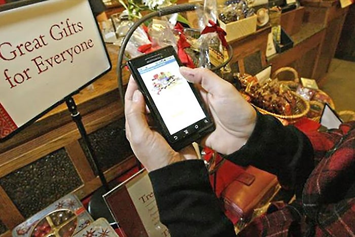 Cyber Monday Grows As More Shoppers Turn to Mobile